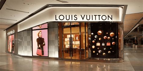 do louis vuitton client advisors get commission|client advisor louis vuitton amsterdam.